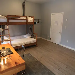  Хостел The Clarence Park