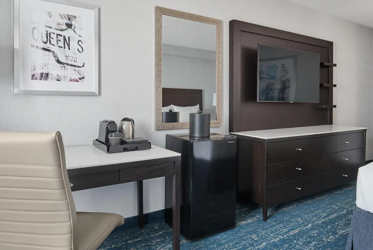 Chelsea Hotel Toronto Canada