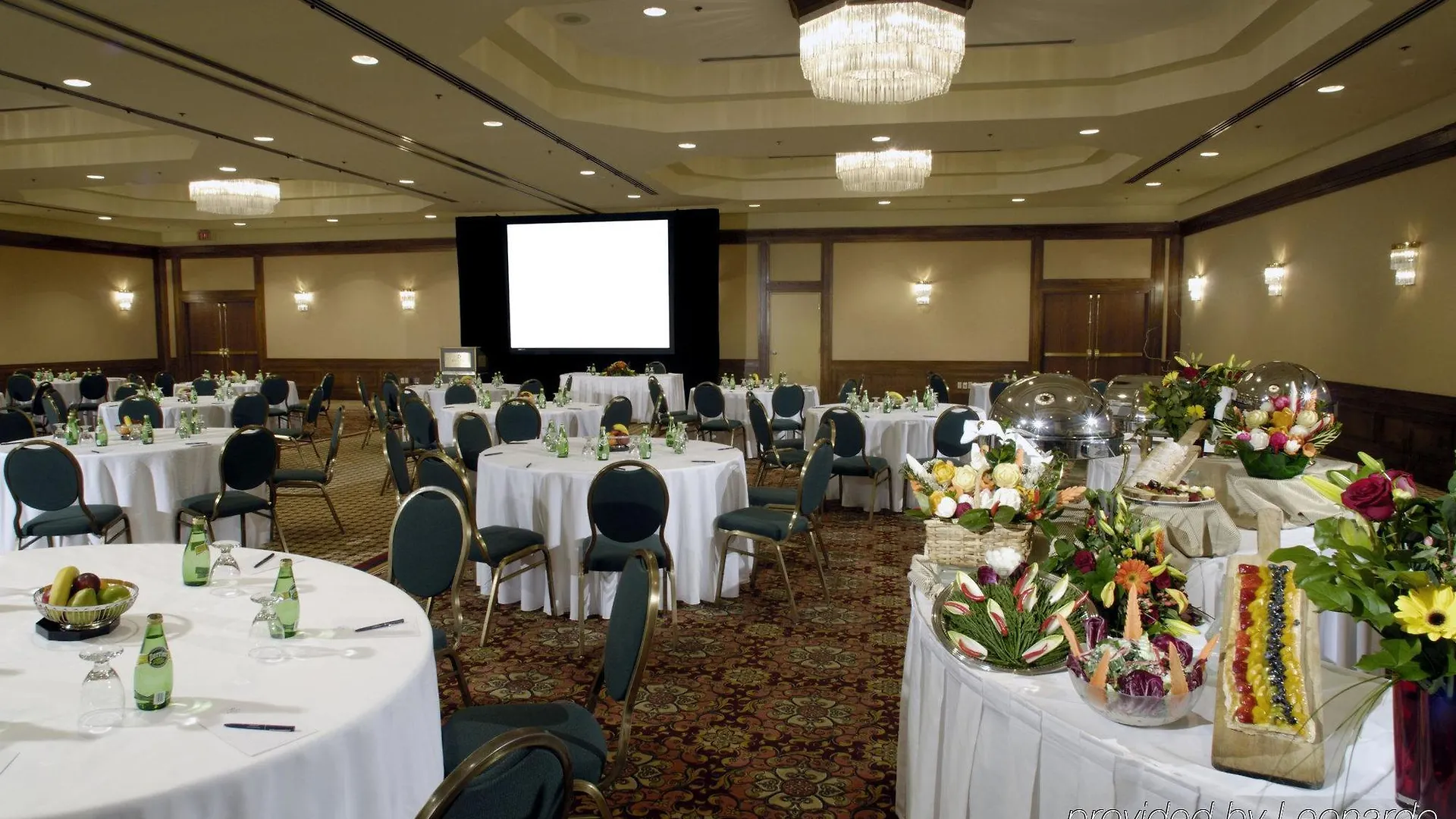 Chelsea Hotel Торонто 4*,  Канада