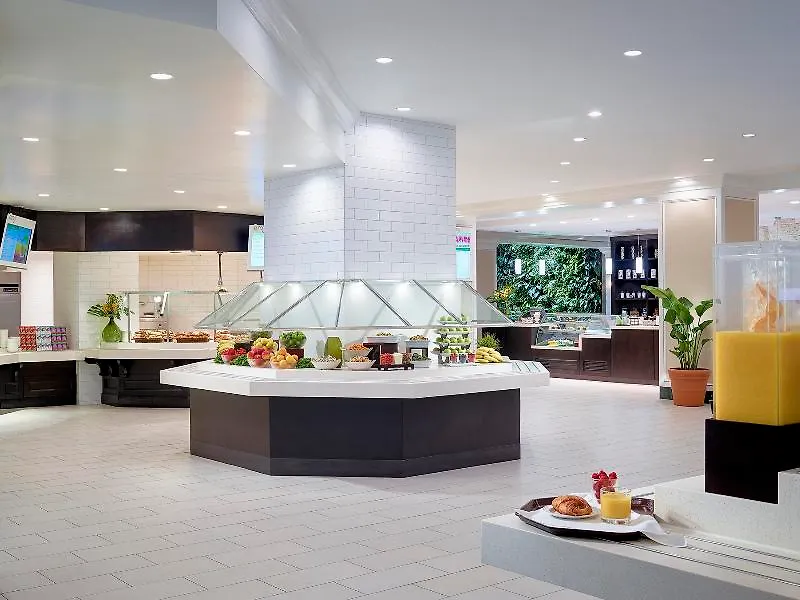 Chelsea Hotel Toronto